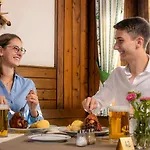 Zum Hirschen Hotel Lam