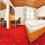Zum Hirschen Hotel