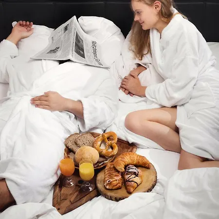 Zum Hirschen Hotel 3*
