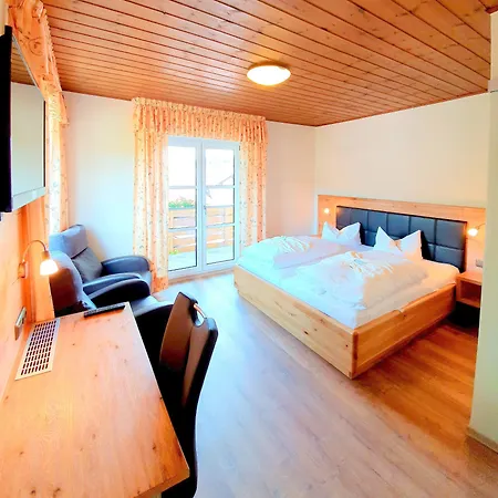 Hotel Hotel zum Hirschen 3*