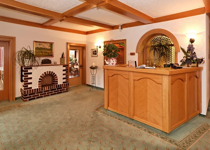 Zum Hirschen Hotel 3*