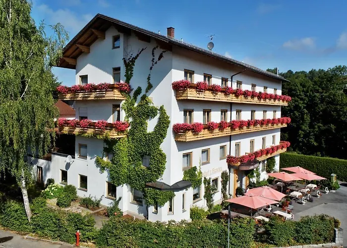 Zum Hirschen Hotel Lam