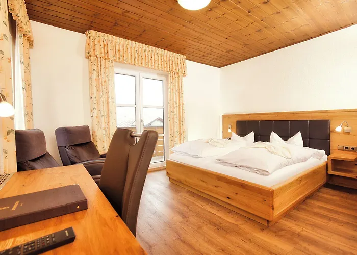 Hotel Zum Hirschen 3*